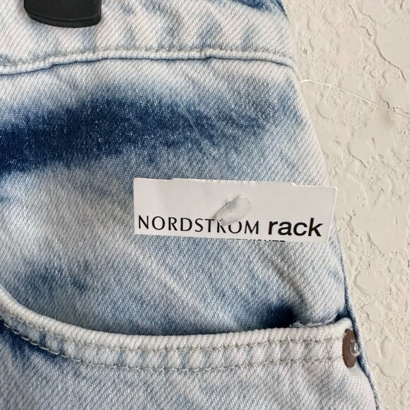 FREE PEOPLE Tapered Baggy Boyfriend Distressed Straight Leg Jeans NWOT Size 28 - Picture 7 of 7